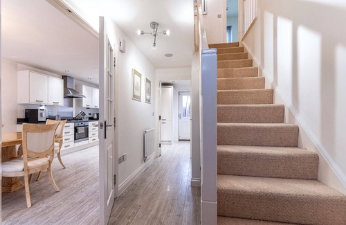 Peterborough House | ✅LONG STAYS 20% OFF-LARGE 4BED-PoolTable-Parking✅