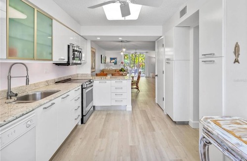 Longboat Key Condo | Longboat Key Private Beach Access Condo