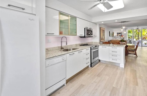 Longboat Key Condo | Longboat Key Private Beach Access Condo