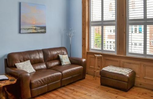 Tynemouth House | Longsands Retreat