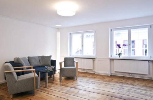 Altstadt Apartment | Longstay Suite - Schrangen Suites 1389
