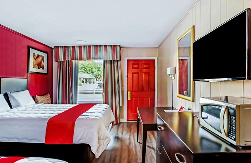 Ridgeland Hotel | Look No Further! 4 Comfortable Units, Near Harold Turpin Park