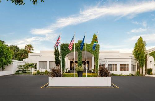 Heldervue Hotel | Lord Charles Hotel, Somerset West, a Tribute Portfolio Hotel