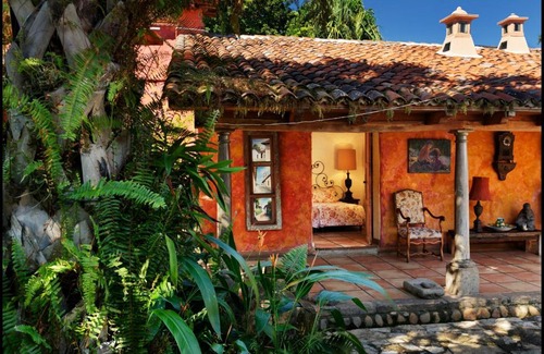 Suchitoto Hotel | Los Almendros de San Lorenzo