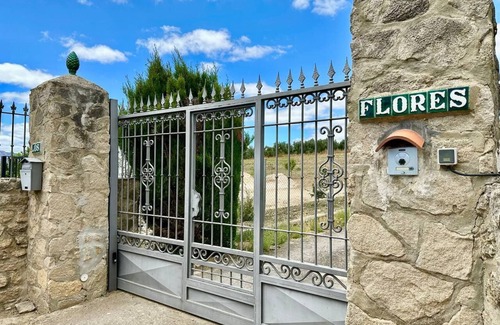Ronda Cottage | Los Flores Farm