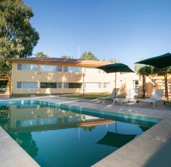 Aguada San Roque Hotel | Los Nogales de Tatash