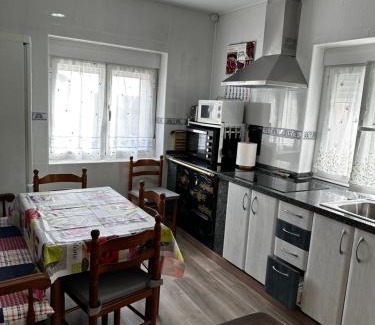 Bonar House | Los Tres Hórreos