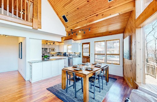 Bentonville - Fayetteville House | Lost Rock