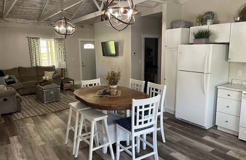 West Point Apartment | Love's Touch at R Applegate Family Farm