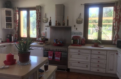 Sant Llorenc des Cardassar House | Lovely country house with solar heated pool, great sea views with free Wifi