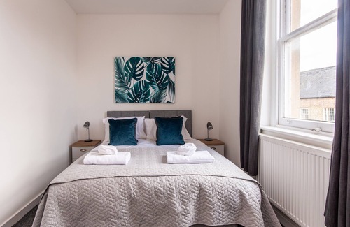 Thrapston Apartment | Lovely 2 Bed Apartment in Northamptonshire