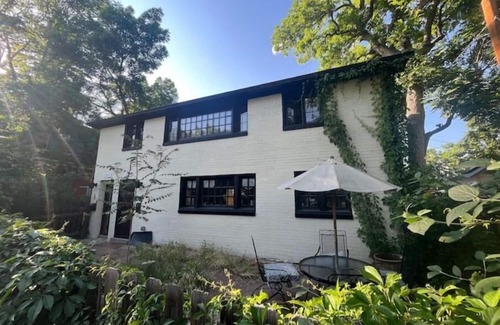 Congress Park Condo | Lovely 2 bedroom in the middle of Cheeseman