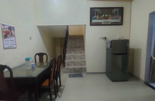 Mataram House | Lovely 3-bedroom house with AC in Mataram
