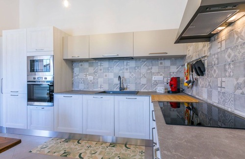 Donoratico Apartment | Lovely apartment for 7 people with WIFI, A/C and pets allowed