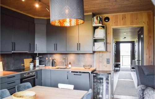 Hol Municipality Apartment | Lovely Apartment In Geilo With Kitchen