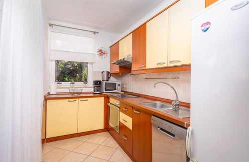 Vantacici Apartment | Lovely apartment in Vantacici