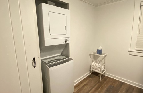 West Yarmouth Cottage | Lovely Cape Cottage 2 bedroom with private beach and central air.