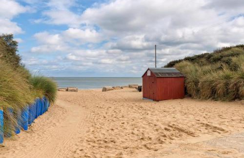 Scratby House | Lovely Chalet To Hire In Scratby Nearby The Beach In Norfolk Ref 76165B