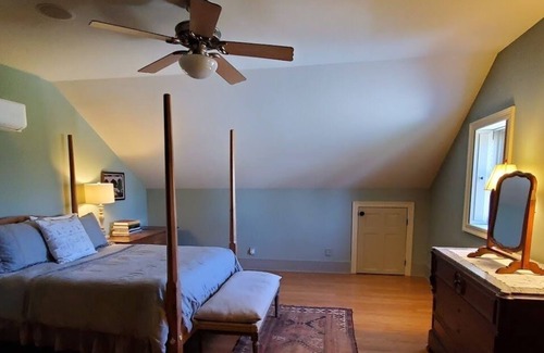 Washington House | Lovely cottage in Louisiana in historic Washington, LA