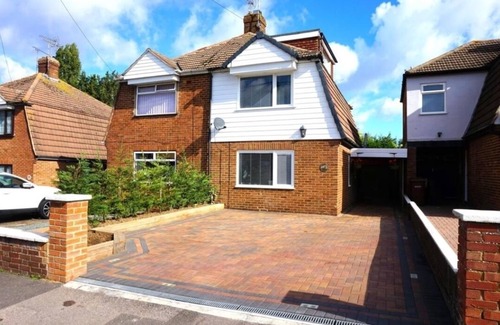 Gillingham House | Lovely Family Home in Rainham