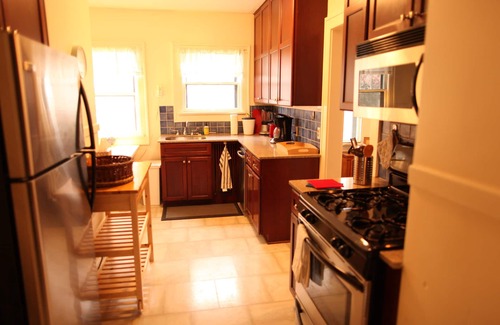 Linden Hills Apartment | Lovely, spacious Duplex, 2 Blocks from Lake Harriet and downtown Linden Hills