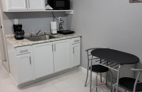 Sunrise Manor Apartment | Lovely Vacation Apt near to Famous Las Vegas Strip