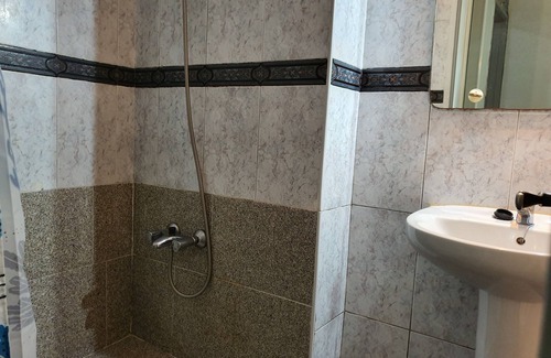 San Fernando House | Low Cost Room Las Llaves 1