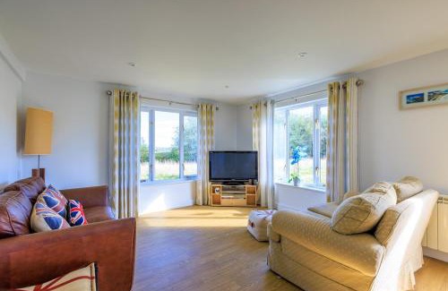 Colchester House | Lower Marsh Cottage