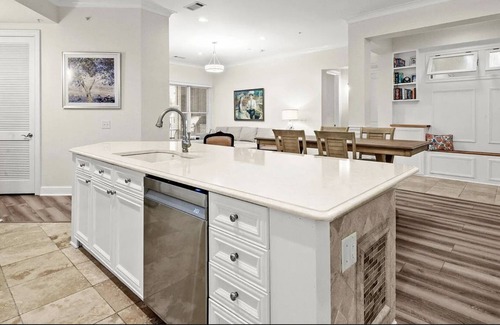 Highlands - Perkins Condo | LSU Lakes and 10 Mins to Hospitals/Downtown