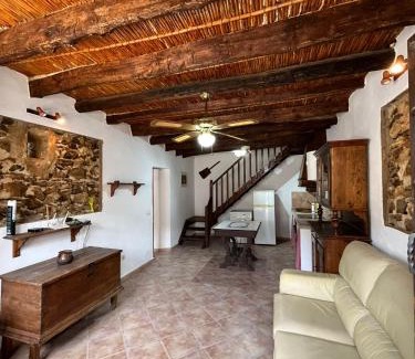 La Brena Ski Chalet | Luby Cortijo El Horno