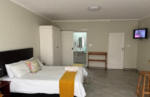 Wilderness Beach Apartment | Ludicks Wilderness 1