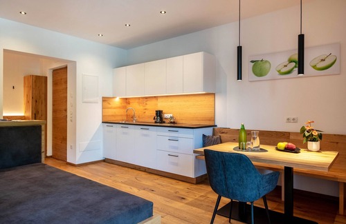 Cornaiano Apartment | 'Luislhof Hof - Apartment Pomum' with Mountain View, Terrace & Wi-Fi