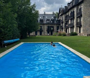 Taull Apartment | Lujo y vistas - hidromasaje, fuego y piscina en la montaña - Herbasabina 5