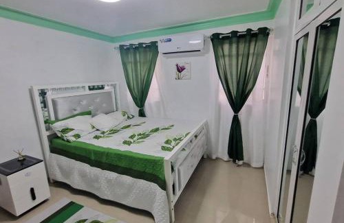 Santiago de los Caballeros Villa | Lujosa y espaciosa Villa María.