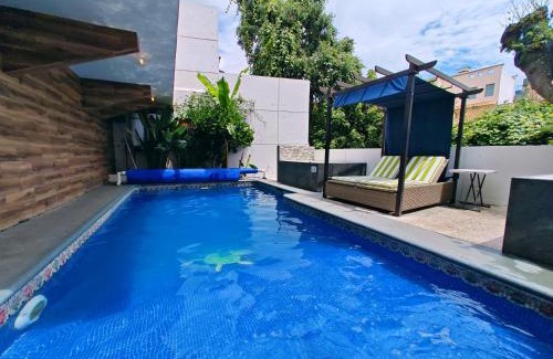 Cuernavaca Apartment | Lujoso y Amplio Loft con Alberca Climatizada, Dos Jacuzzis, Lujo y Amenidades, Terraza con Asador, Cuernavaca Somos los Únicos en Ofrecerte para tu Uso Personal y Exclusivo Dos Jacuzzis Premium con Agua Caliente y Sistema de Hidromasaje, Tipo Spa!