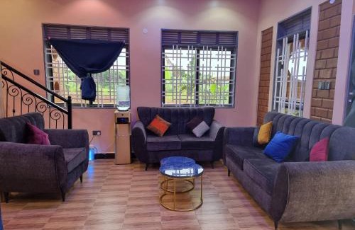 Entebbe House | Lulongo Lake View Retreat