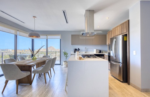 Downtown Cabo San Lucas Apartment | Lumina at Cardinal Cabo San Lucas