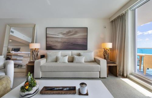 South Beach Apartment | Lumina Residences 2BR Skyline Escape