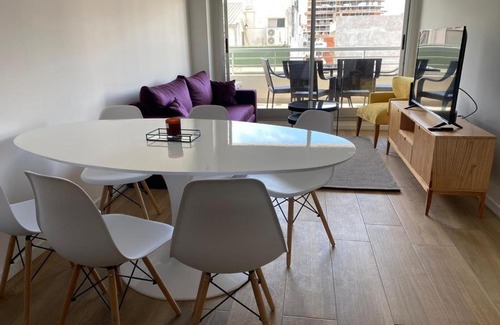 Buenos Aires Central Business District Apartment | Luminoso Depto 3 Amb Para 6 Personas San Telmo