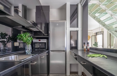 Recoletos Apartment | Luminous duplex penthouse in the Salamanca Neighborhood