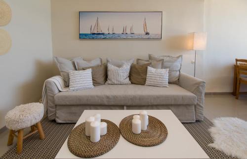 Haifa Apartment | Luminous Sea