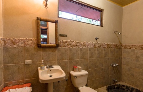 Carate Cabin | Luna Lodge