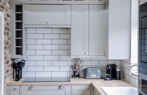 Newland Near Ulverston House | LUND HOUSE, pet friendly, character holiday cottage in Ulverston