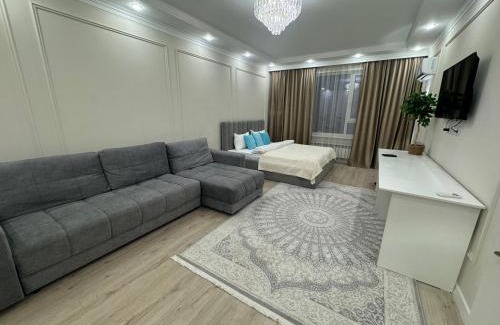 Almaty Apartment | Lux трехкомнатная просторная квартира 120 кв м Жк 4YOU с изолированными комнатами