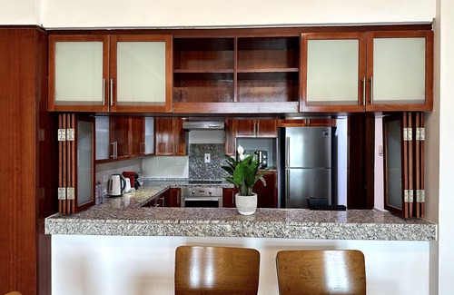 Dubai Apartment | Lux BnB I Una Tower I Lakes View