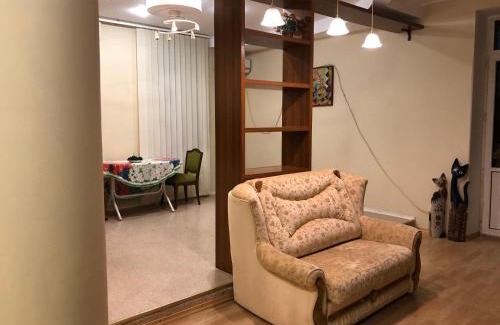 Dnipro Apartment | Lux in the center with Jacuzzi Most City Area