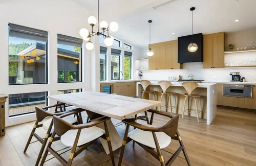 Olympic Valley Cabin | Lux New Construction Ski Home with 4 Suites, Media Room, In Olympic Valley w/Mountain Shuttle!