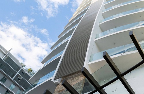 Yolanda Morales Condo | Lux2br*view*pool*Gym*yellowkey