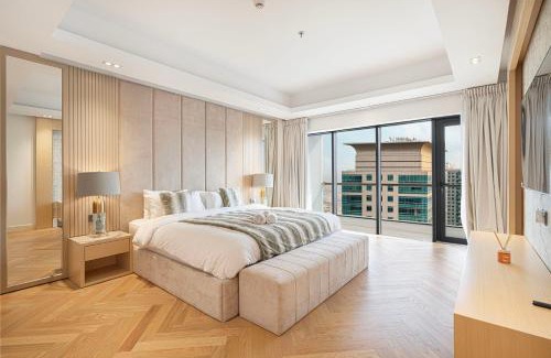 Jumeirah Lake Towers Apartment | Luxe 4BR Penthouse with Private Pool and Gym