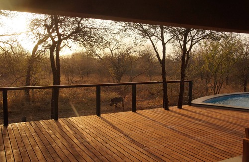 Marloth Park Villa | Luxe Afrikaanse bushvilla met verwarmd zwembad (grenst aan zuiden Krugerpark)